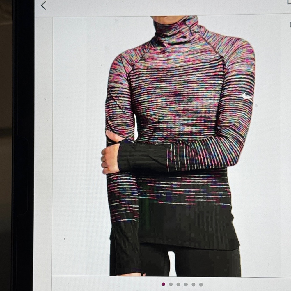 Nike Pro Hyperwarm EUC training turtleneck women’s size large hidden thumb loop